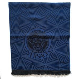 Versace scarf 100% wool blue black Medusa made in Italy L 72” W 14” nwt pa0212